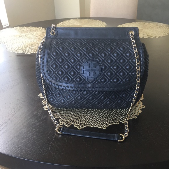 Tory Burch pleated purse - Picture 1 of 3